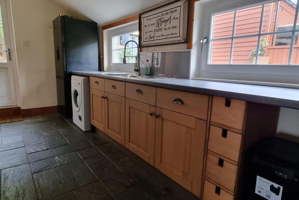 Distington Peaceful Countryside Retreat Near Beach/Lakes מראה חיצוני תמונה